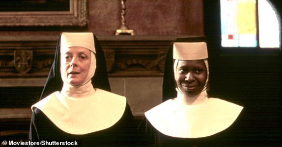 Editorial use only. No book cover usage. Mandatory Credit: Photo by Moviestore/Shutterstock (1606412a) Sister Act,  Maggie Smith,  Whoopi Goldberg Film and Television