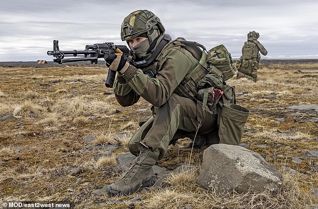 Russian special forces training to repel the invasion of sabotage groups in Novaya Zemlya