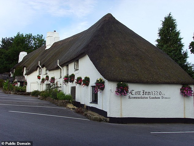 The Cott Inn took home the Pub of the Year title and the Pub Garden of the Year prize at the Greene King's Night of Excellence Awards