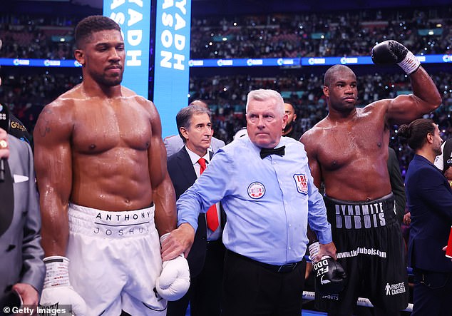 In the end it was Dubois who was having his hand raised in a fight that lived up to the hype