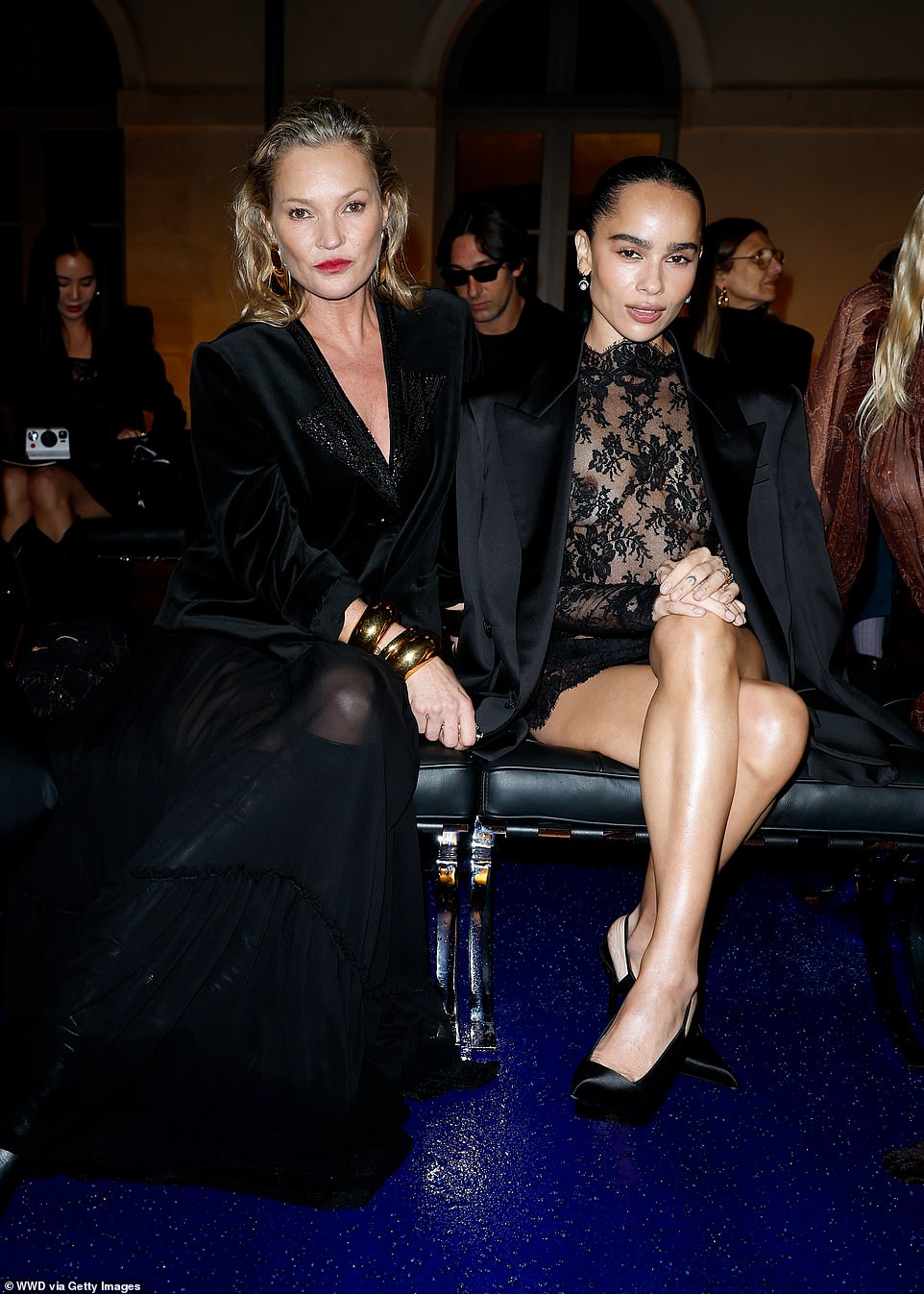 Kate took her seat on the front row beside stunning Zoë Kravitz