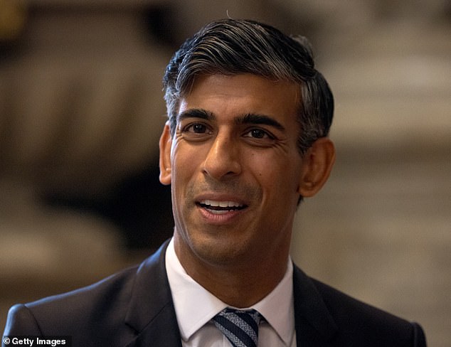 As Prime Minister, Rishi Sunak planned to  ban single-use vapes