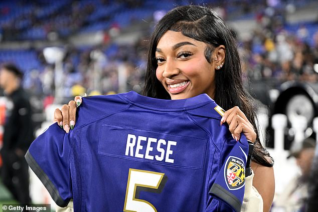 The 22-year-old posed with a custom Ravens jersey on the sidelines at M&T Banks Stadium