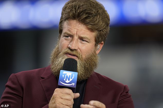 Former Jets quarterback Ryan Fitzpatrick has spoken out against Rodgers and his mindset