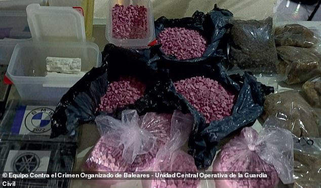 Pink cocaine supplies have  also been seized in Spain, this example from 2022