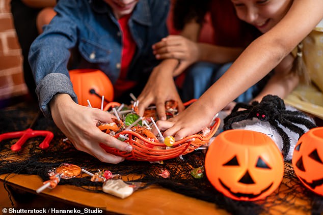 The RCS pointed out that tooth decay is the leading cause for hospital admissions among children