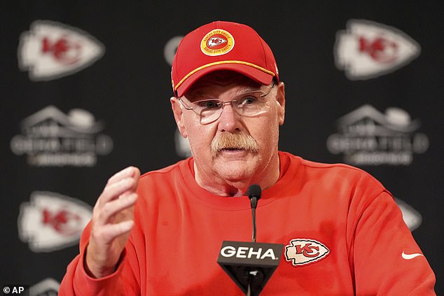 Andy Reid revealed that Mahomes was a full participant in Chiefs practice on Wednesday