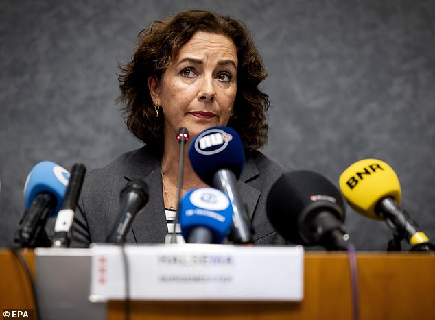 Amsterdam Mayor Femke Halsema updated the press on the events that occurred overnight in the city