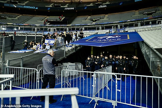 SAS-style special forces and up to 6500 other security agents were on duty for tonight's game