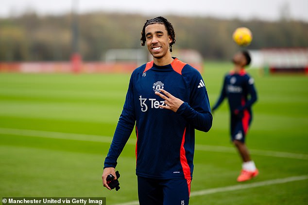 Summer signing Leny Yoro trained on Monday as he closed in on making his debut for United