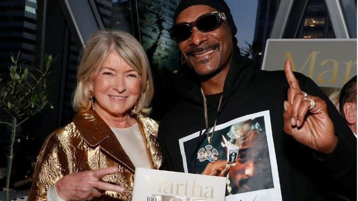 Martha Stewart with Snoop Dogg