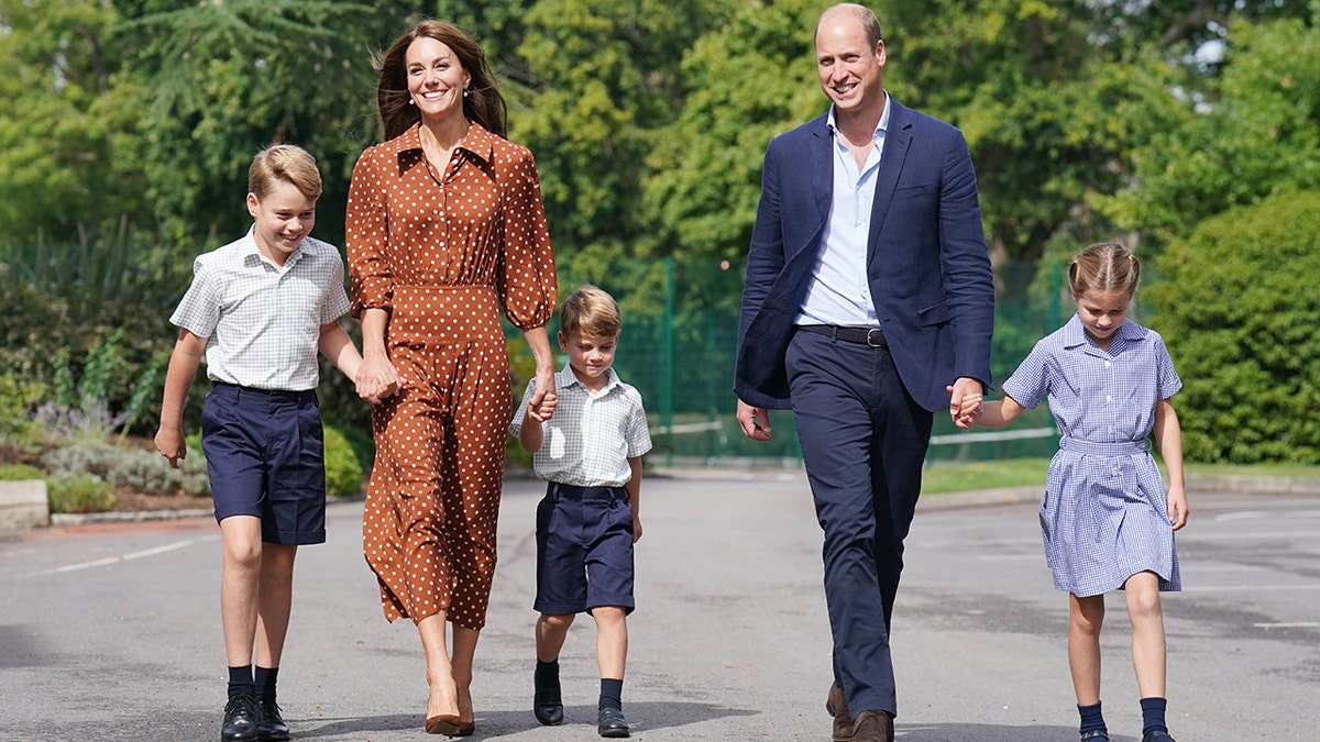 Kate Middleton and Prince William walked their three children to their first day at a new school in September 2022.