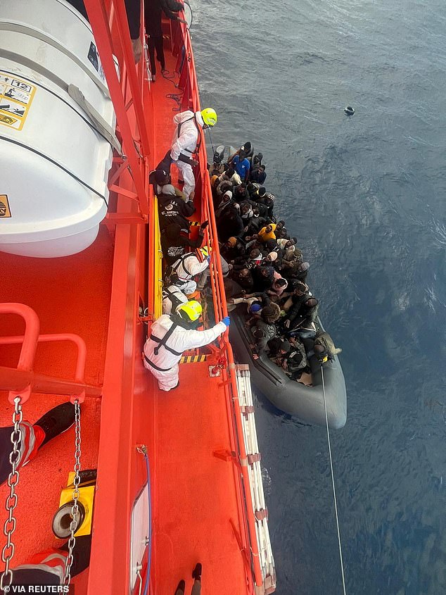 On board the dinghy were more than a dozen woman and four children, reportedly all of sub-Saharan origin, who braced the treacherous journey over the Atlantic in a bid to reach the Canary Islands