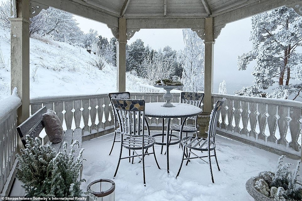 The property has two gazebos where the homeowner can take in the breathtaking views of Lake Fryken and the nearby mountains