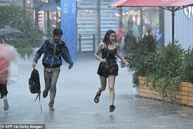 The wet weather is expected to drench much of Australian's east, with rain stretching from central Queensland down to Tasmania