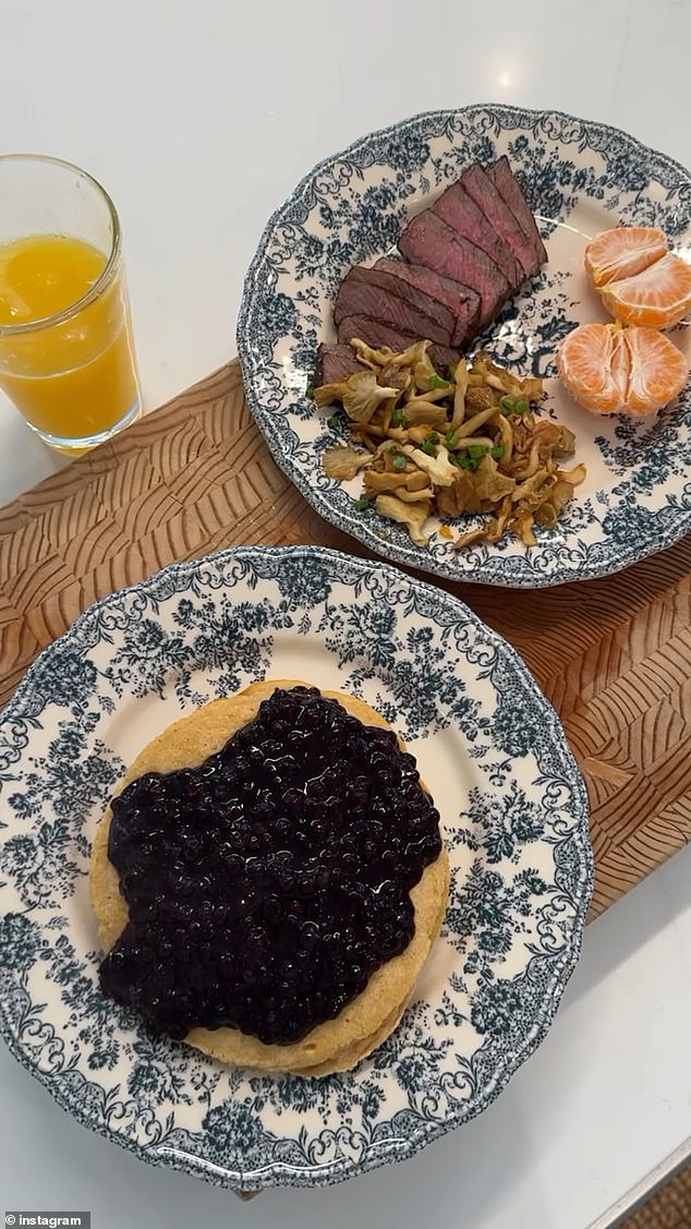 Lucky Blue made a steak, sautéed mushrooms and blueberry topped pancakes served with a peeled tangerine and a glass of fresh squeezed orange juice