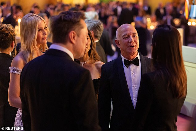 Amazon CEO Jeff Bezos, Lauren Sanchez Elon Musk and Ivanka Trump could be seen engrossed in conversation