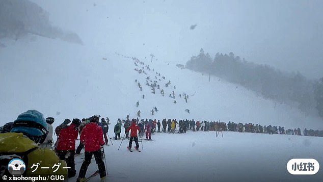 The queue for the chairlift was extensive, and many refused to stay in it for long