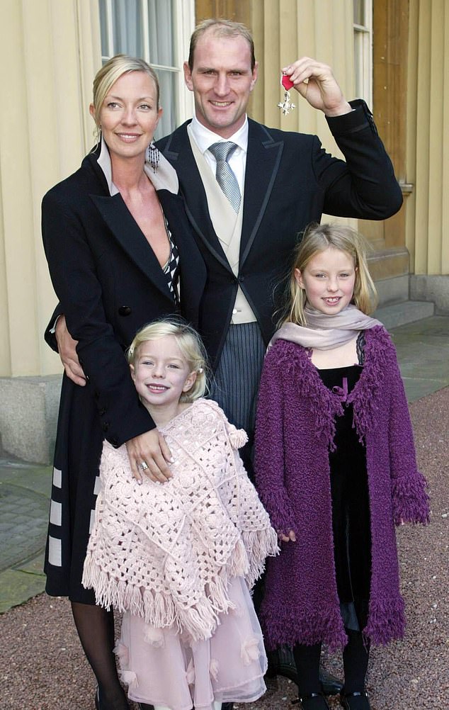 Dallaglio received an MBE in 2006 (pictured with Alice and his two daughters Josie and Ella)